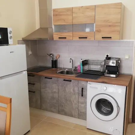 Apartment Апартамент Нина Pomorie