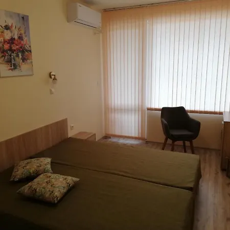 Апартамент Нина Apartment
